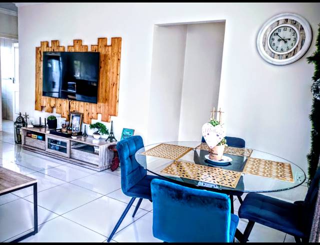 3 BEDROOM SIMPLEX FOR SALE IN HILLARY